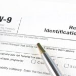 IRS Form W 9 Form For Independent Contractors To Fill Out